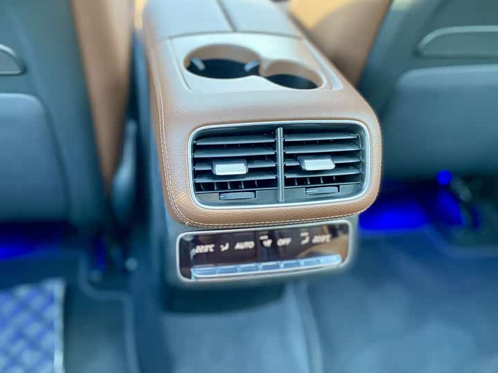 Mercedes-Benz GLS-Class 2024 2024款 GLS 450 4MATIC 豪华型