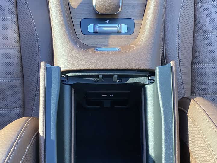 Mercedes-Benz GLS-Class 2024 2024款 GLS 450 4MATIC 豪华型