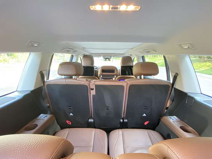 Mercedes-Benz GLS-Class 2024 2024款 GLS 450 4MATIC 豪华型