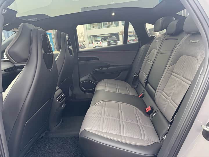 Hongqi EH7 2024 2024款 760 Pro+ 四驱版