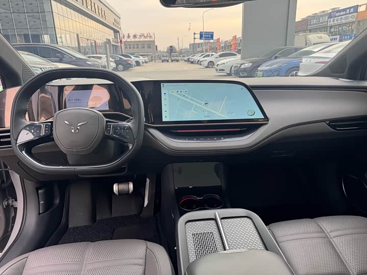 Hongqi EH7 2024 2024款 760 Pro+ 四驱版