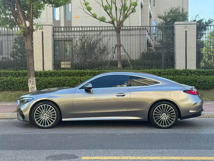 Mercedes-Benz CLE-Class 2024 2024款 CLE 300 4MATIC 动感型轿跑车
