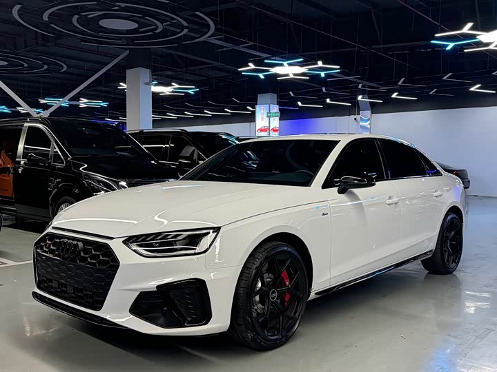 Audi A4L 2024 2024款 40 TFSI 豪华动感型