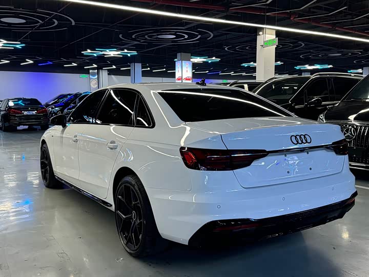 Audi A4L 2024 2024款 40 TFSI 豪华动感型