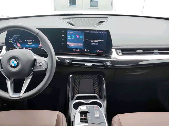 BMW X1 2025 2025款 sDrive25Li X设计套装