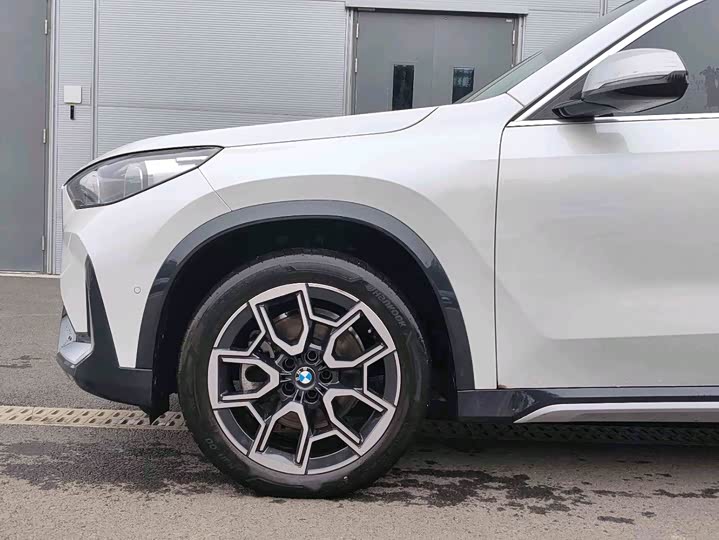 BMW X1 2025 2025款 sDrive25Li X设计套装
