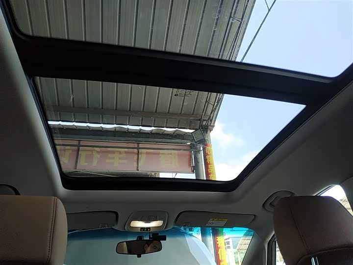 Buick GL6 2021 2021款 323T 轻混动互联豪华型