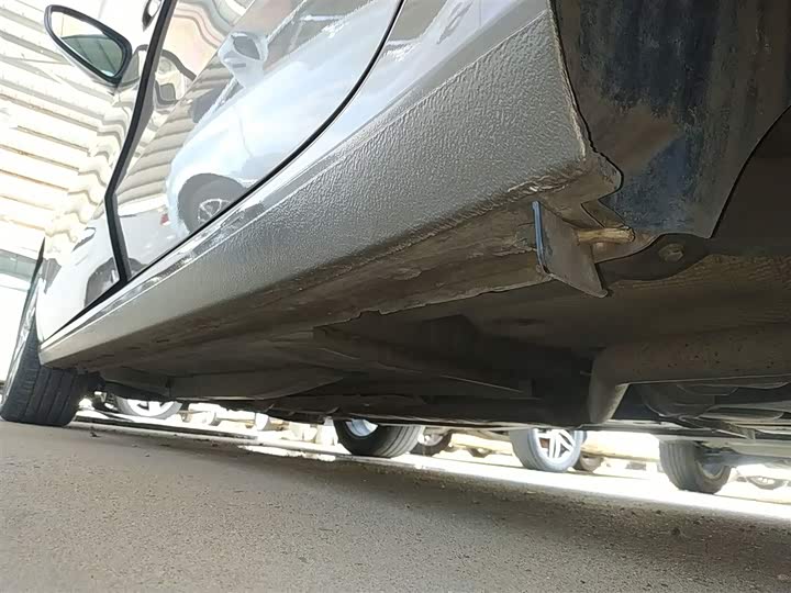 Buick GL6 2021 2021款 323T 轻混动互联豪华型