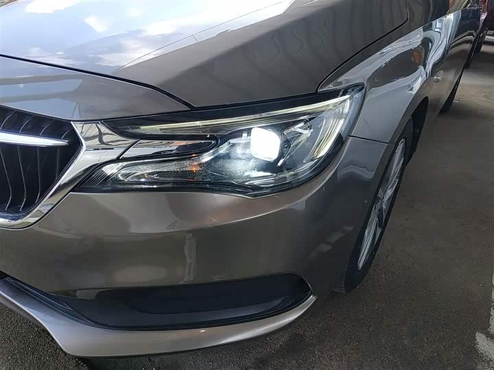 Buick GL6 2021 2021款 323T 轻混动互联豪华型