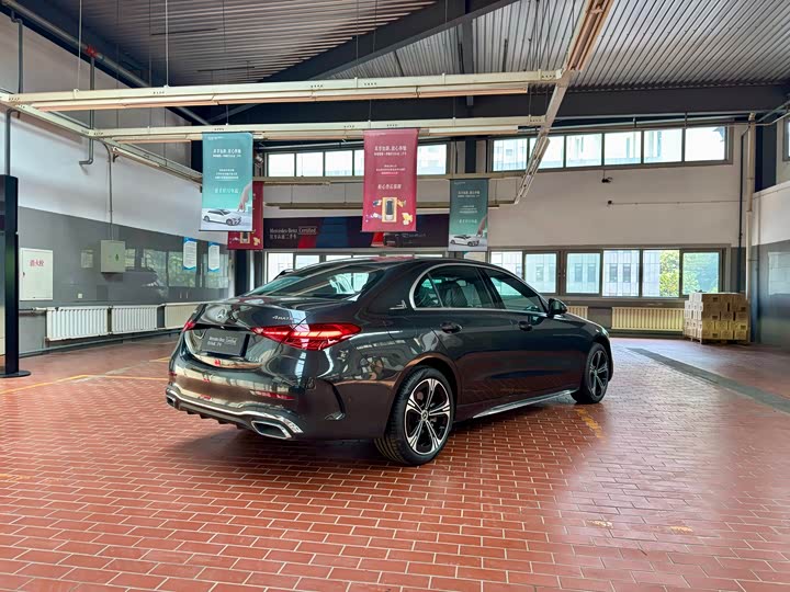 Mercedes-Benz C-Class 2025 2025款 C 260 L 4MATIC 运动版