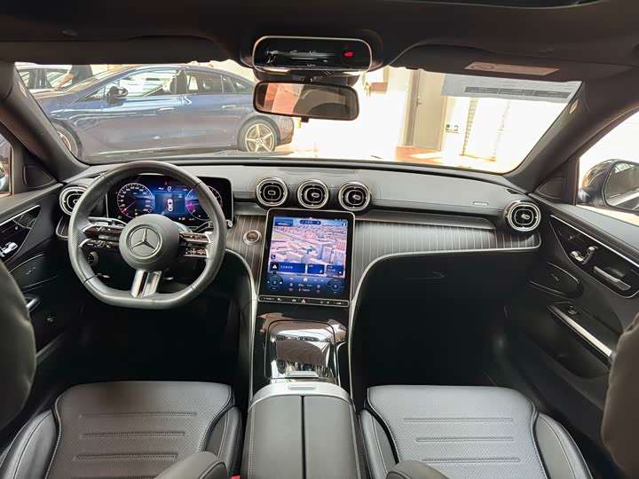 Mercedes-Benz C-Class 2025 2025款 C 260 L 4MATIC 运动版