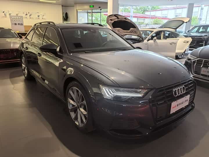 Audi A6 2025 2025款 allroad quattro 探索家 55 TFSI 尊享越野型
