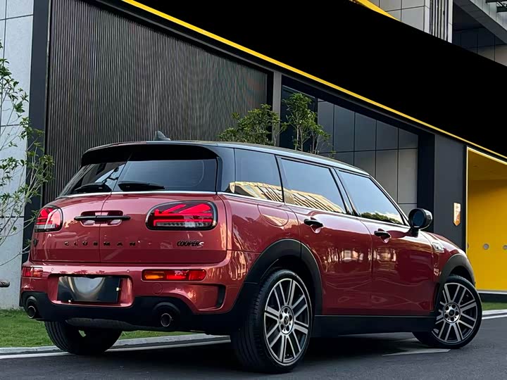 Mini Clubman 2023 2023款 改款 2.0T COOPER S 鉴赏家