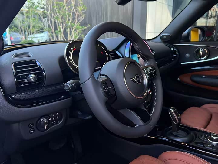 Mini Clubman 2023 2023款 改款 2.0T COOPER S 鉴赏家