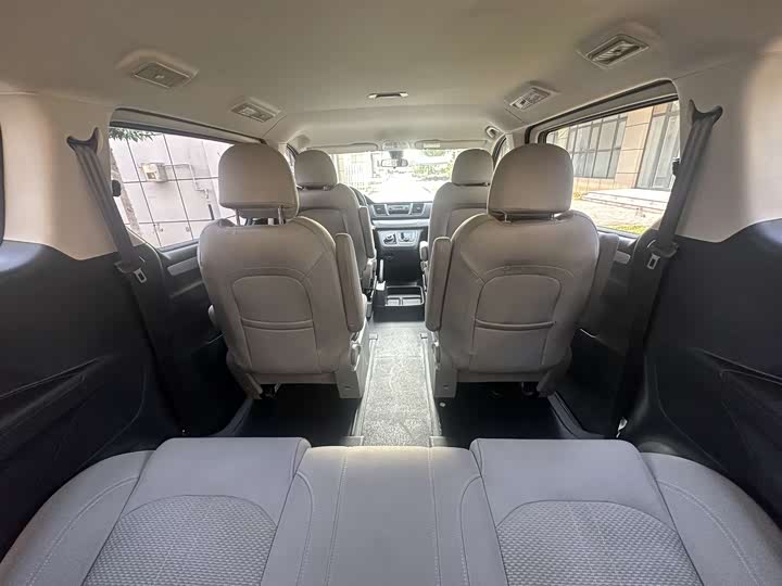 Maxus G10 2022 2022款 2.0T 自动智享版 汽油 7座