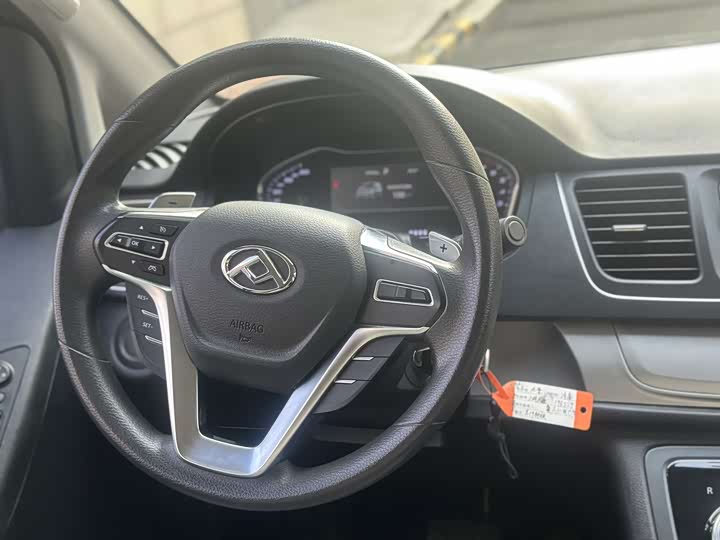 Maxus G10 2022 2022款 2.0T 自动智享版 汽油 7座