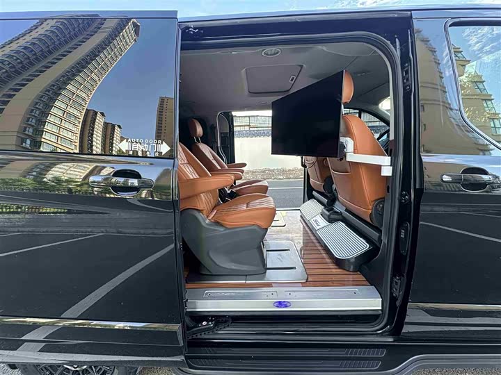 Ford Tourneo 2020 2020款 2.0T 自动精英版 国VI