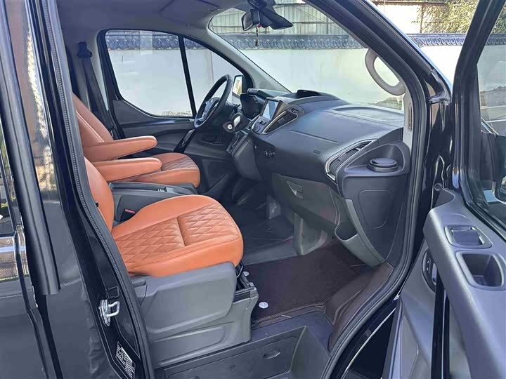Ford Tourneo 2020 2020款 2.0T 自动精英版 国VI