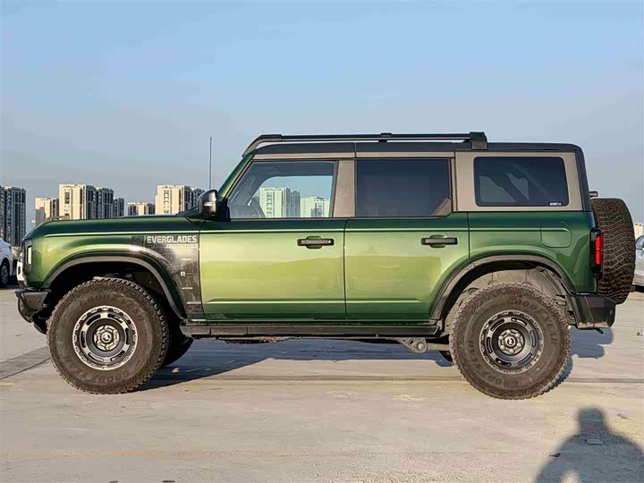 Ford Bronco 2024 2024款 2.3T 大沼泽地