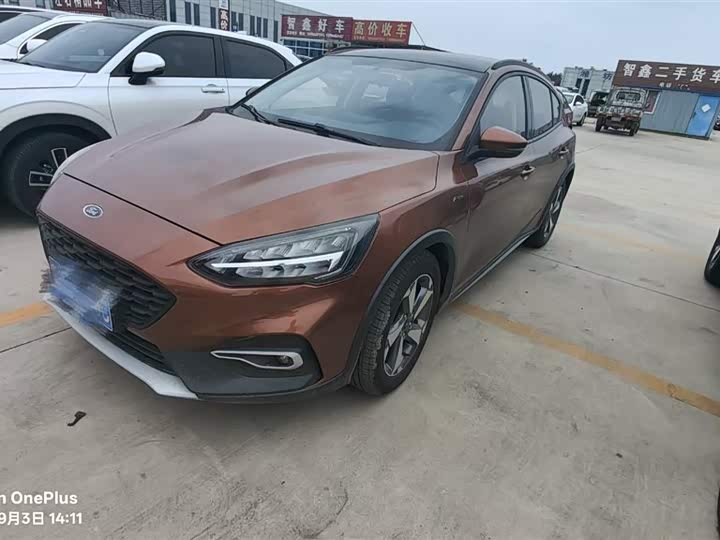 Ford Focus Active 2021 2021款 EcoBoost 180 自动劲潮型