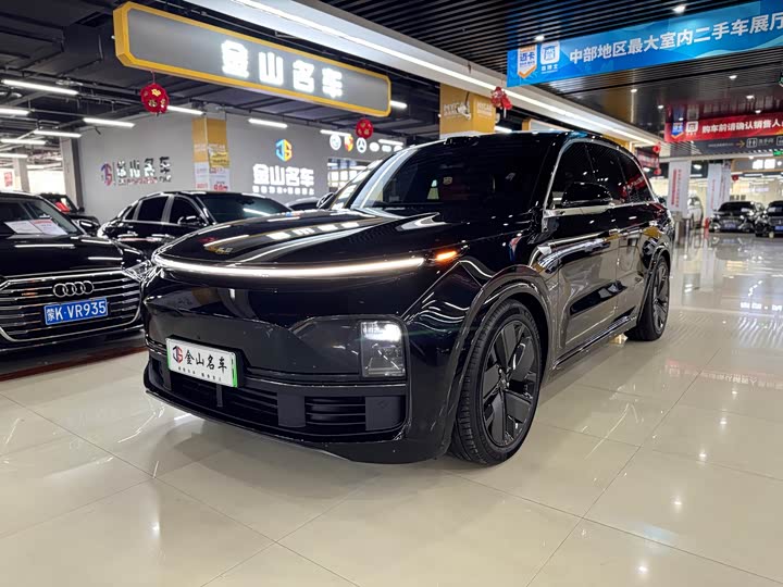 LiXiang L8 2025 2025款 Max 智能焕新版