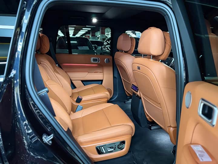 LiXiang L8 2025 2025款 Max 智能焕新版