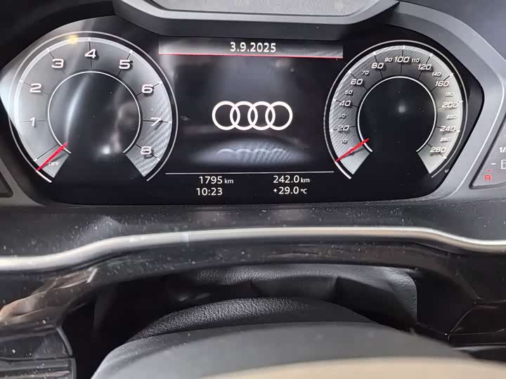 Audi Q3 2024 2024款 35 TFSI 时尚动感型