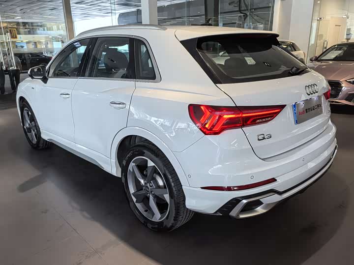Audi Q3 2024 2024款 35 TFSI 时尚动感型