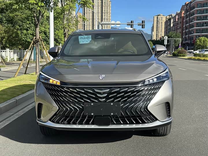 Roewe RX5 2023 2023款 1.5T 尊荣滑屏版