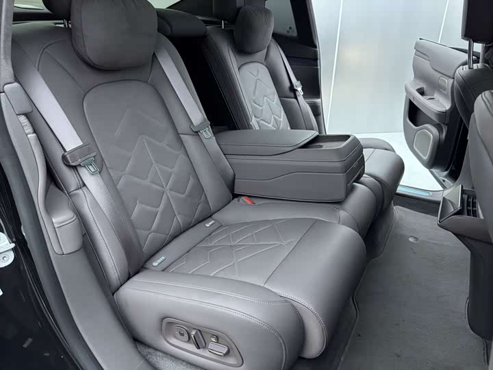 Nio ET7 2024 2024款 100kWh 行政版