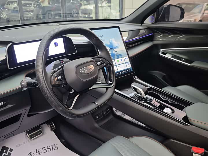 Geely Atlas 2024 2024款 1.5TD 智尊版