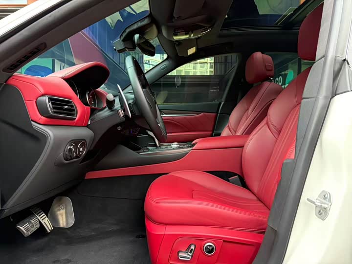 Maserati Levante 2022 2022款 3.0T Modena