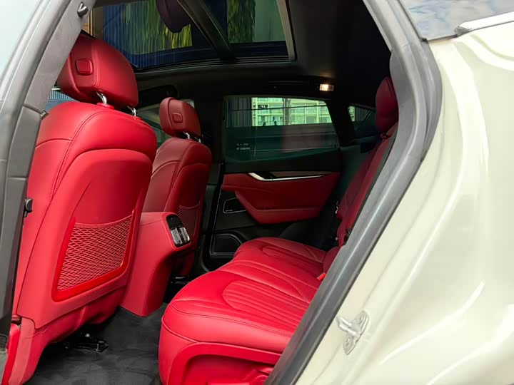 Maserati Levante 2022 2022款 3.0T Modena