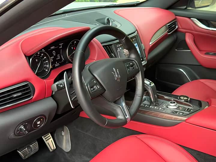 Maserati Levante 2022 2022款 3.0T Modena