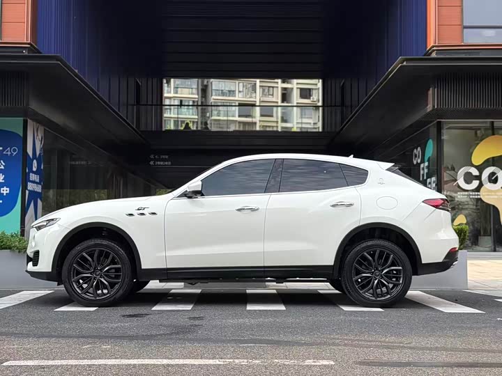 Maserati Levante 2022 2022款 3.0T Modena