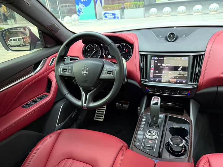 Maserati Levante 2022 2022款 3.0T Modena