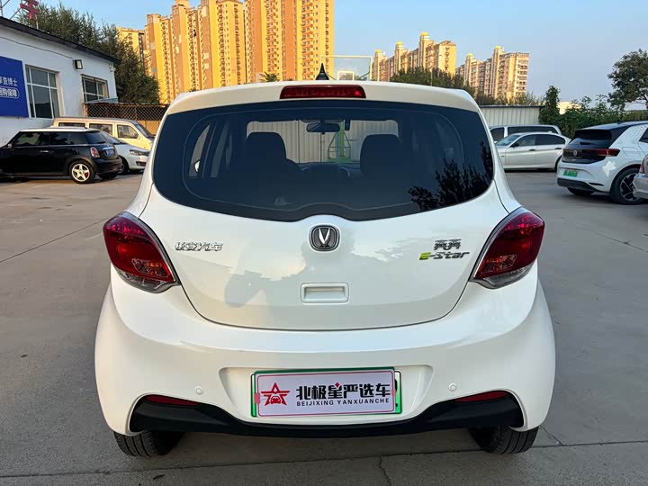 Changan BenBen E-Star 2021 2021款 国民版 心悦版 磷酸铁锂（31.18kWh）