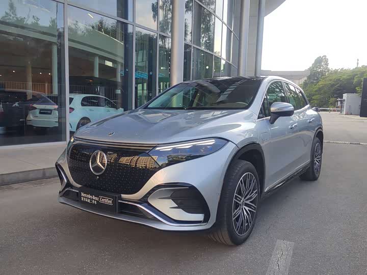 2023 Mercedes-Benz EQS SUV