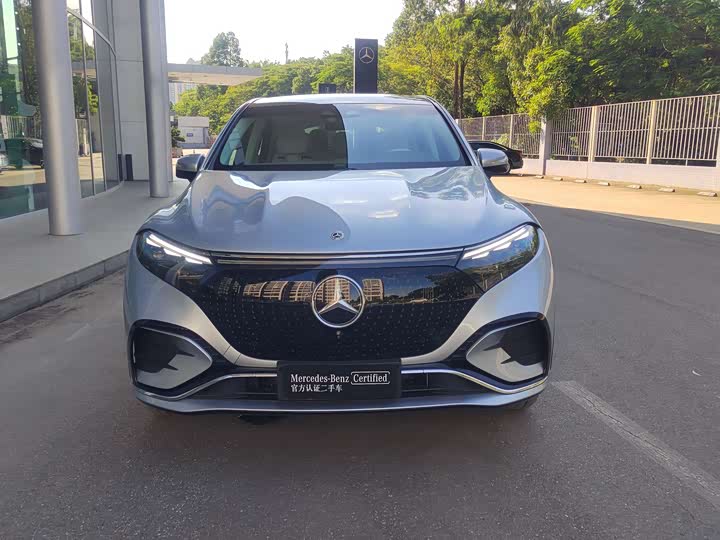 2023 Mercedes-Benz EQS SUV