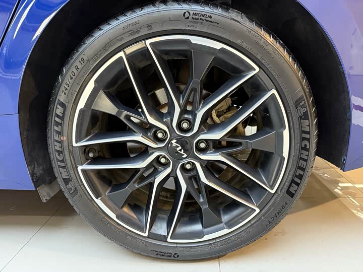 Kia K5 2021 2021款 380T GT-Line 旗舰版