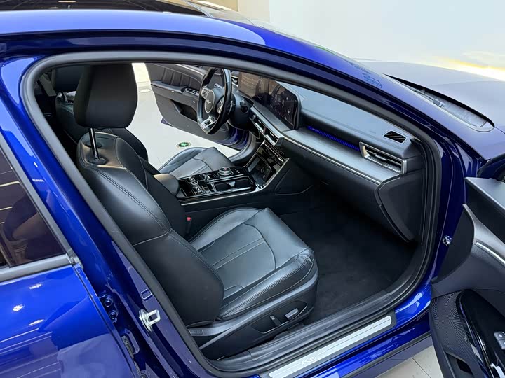 Kia K5 2021 2021款 380T GT-Line 旗舰版