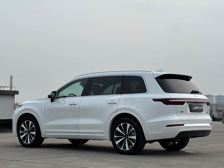 LiXiang One 2021 2021款 增程6座版