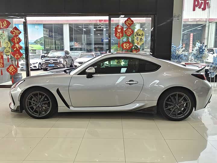 Subaru BRZ 2022 2022款 2.4L 手动版