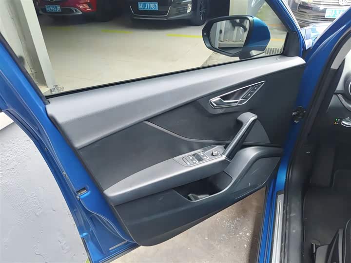 Audi Q2L e-tron 2019 2019款 Q2L e-tron 纯电智享型