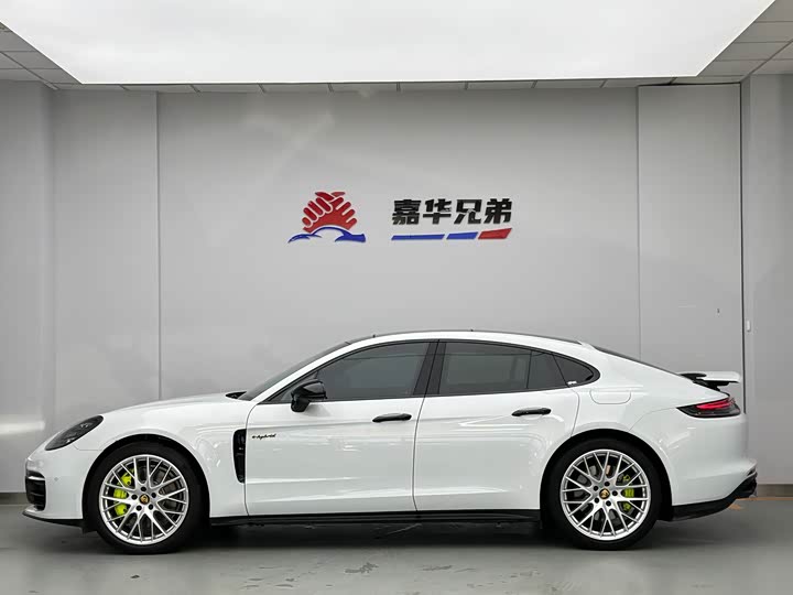 Porsche Panamera Hybrid 2023 2023款 Panamera 4 E-Hybrid 铂金版 2.9T