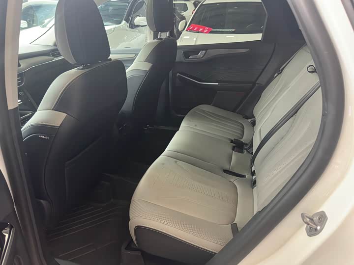 Ford Escape 2020 2020款 EcoBoost 245 两驱耀享款