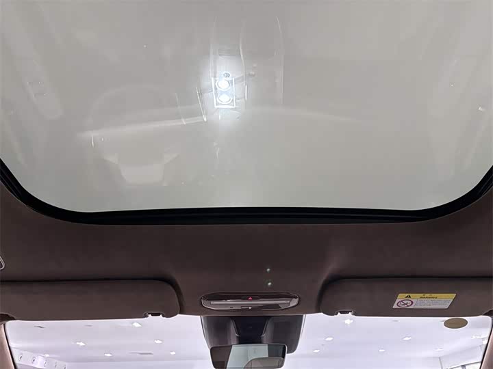 GAC Hyptec HT 2023 2023款 670 后驱特高压NDA版