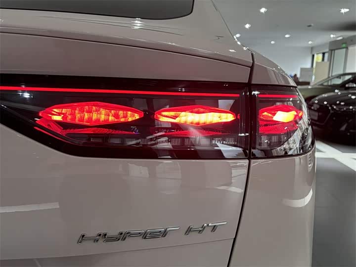 GAC Hyptec HT 2023 2023款 670 后驱特高压NDA版