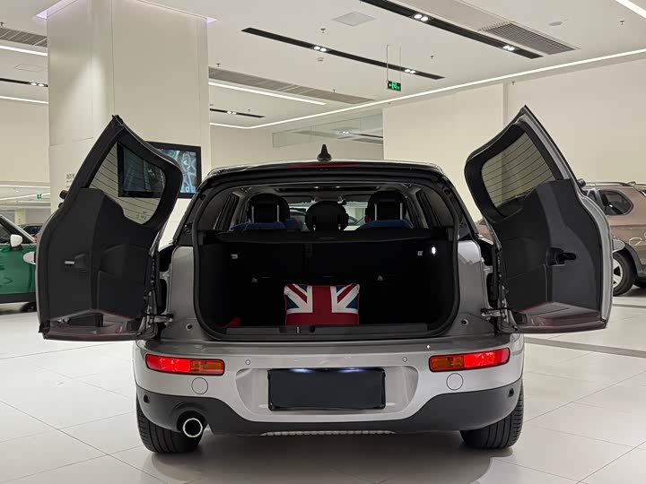 Mini Clubman 2023 2023款 改款 1.5T COOPER 鉴赏家