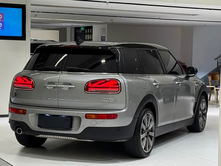 Mini Clubman 2023 2023款 改款 1.5T COOPER 鉴赏家